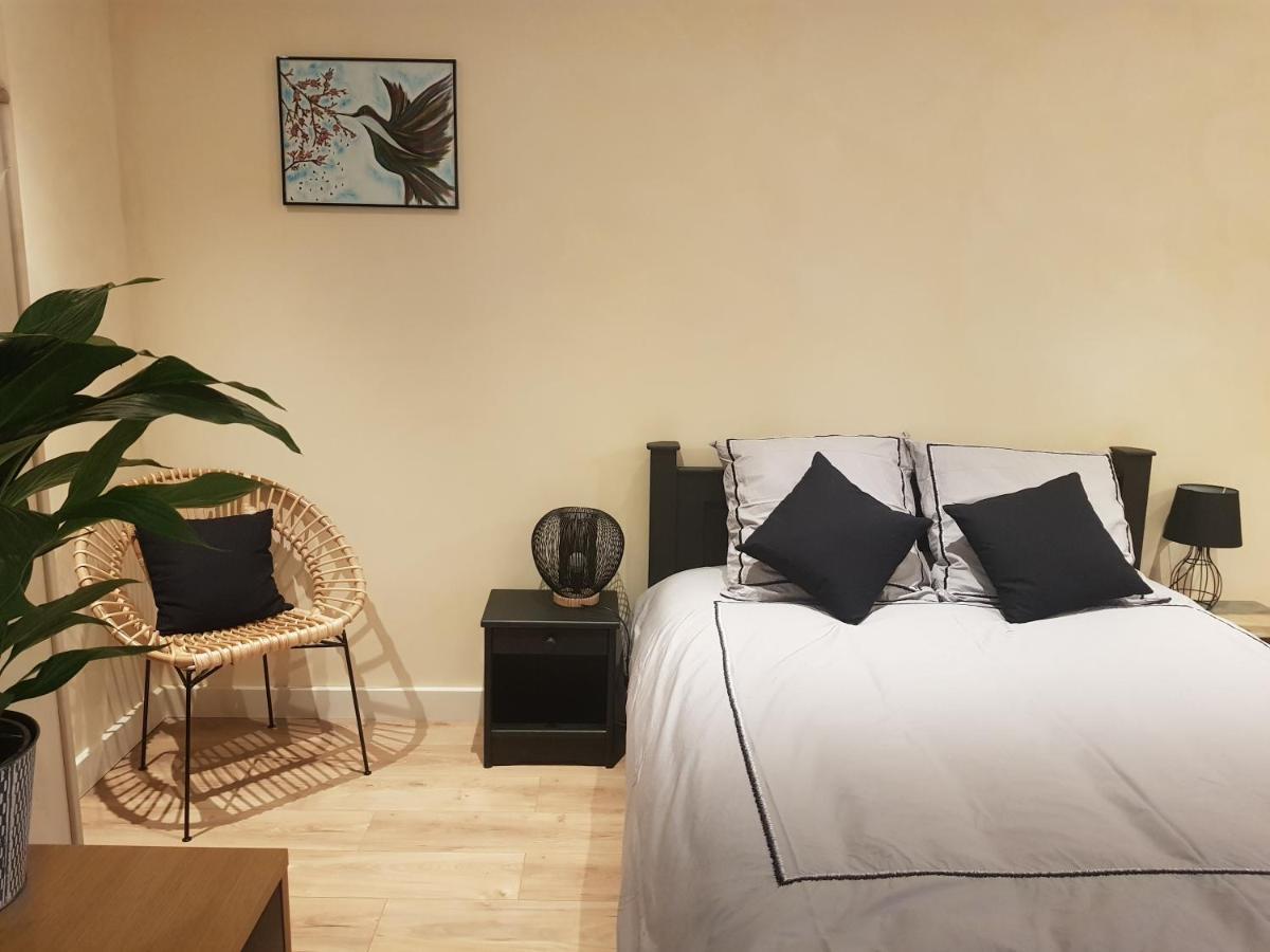 Le Havre De Gaia Bed & Breakfast Charnecles ภายนอก รูปภาพ